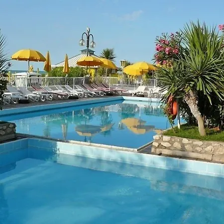 Hotel Majestic 4*